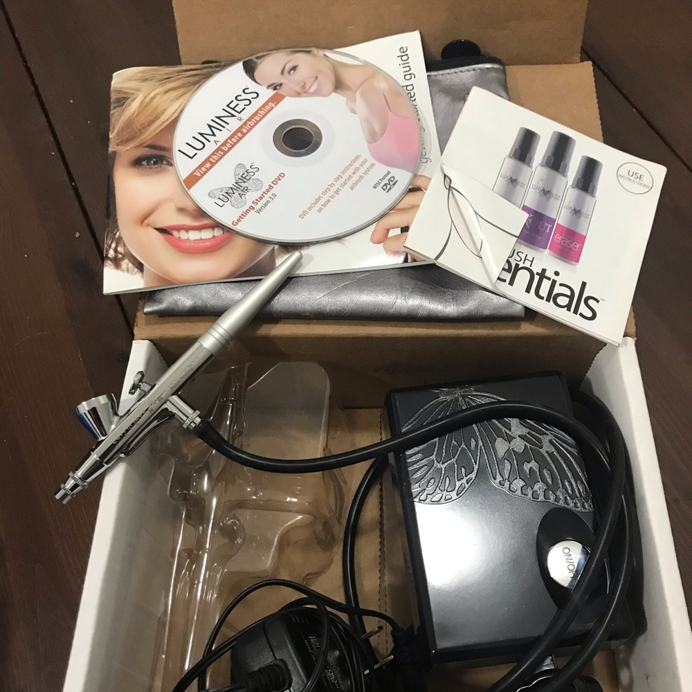 Luminess Air brush make up foundation Machine